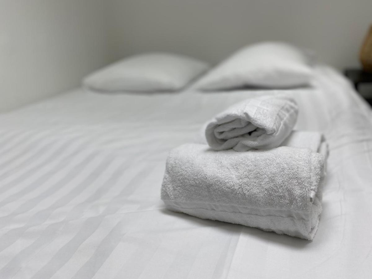 Les Cosy De Nancy - Mister Charles Sous Les Toits, Place Du Marche 4* エクステリア 写真